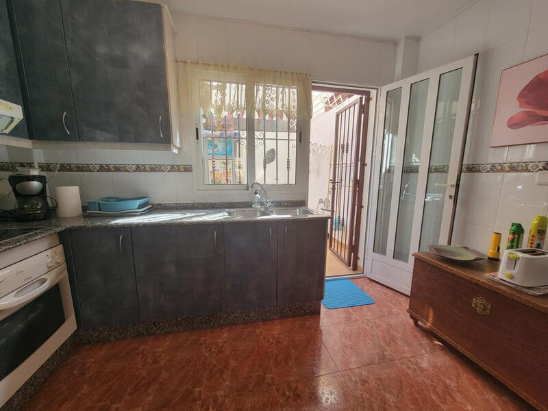 3 Schlafzimmer Stadthaus zu verkaufen