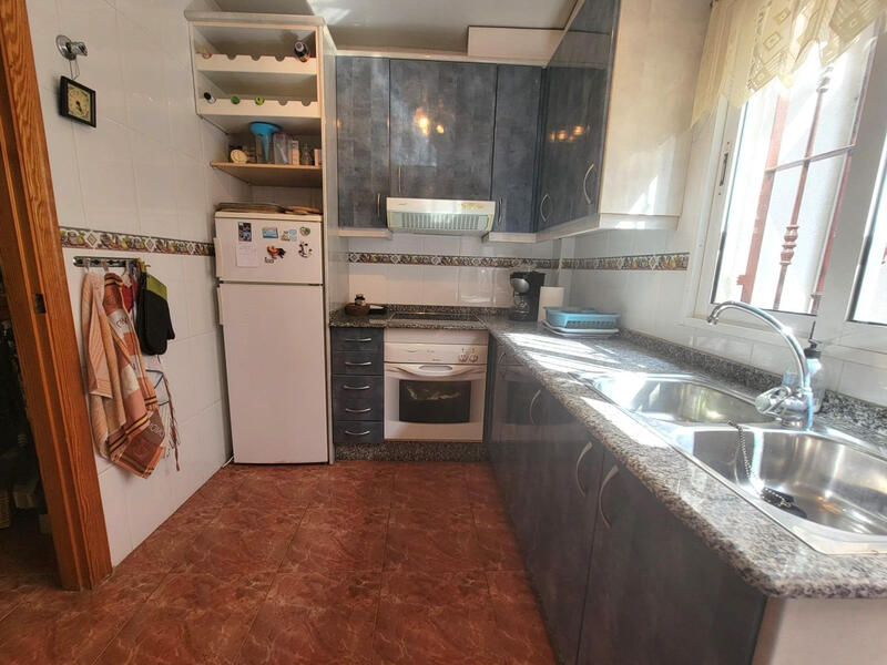 3 Schlafzimmer Stadthaus zu verkaufen