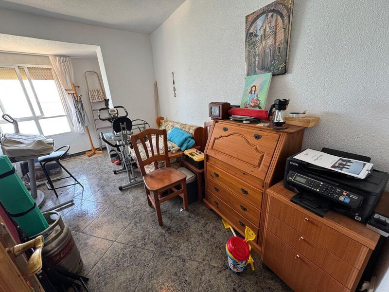 3 bedroom Apartment for sale