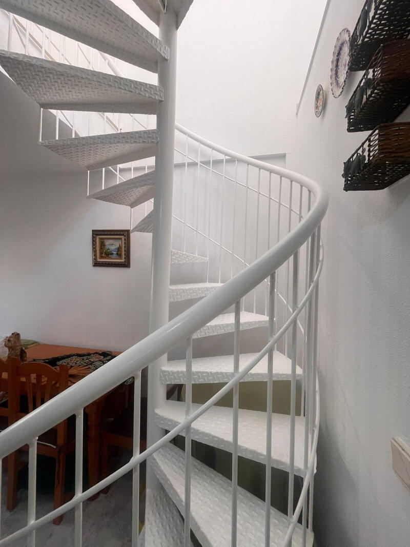 2 Cuarto Villa en venta