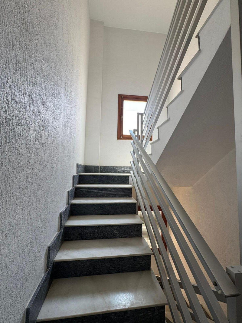 4 Cuarto Dúplex en venta