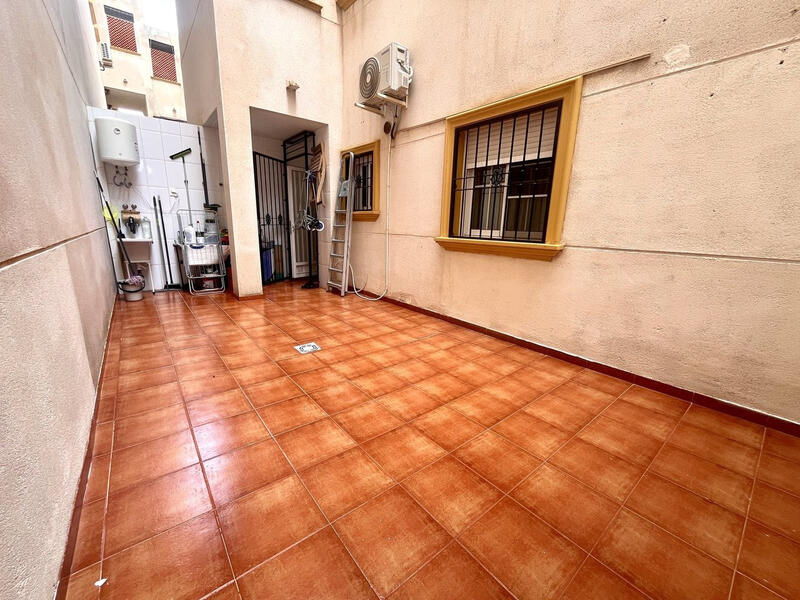 2 slaapkamer Appartement Te koop