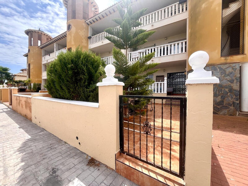 2 slaapkamer Appartement Te koop