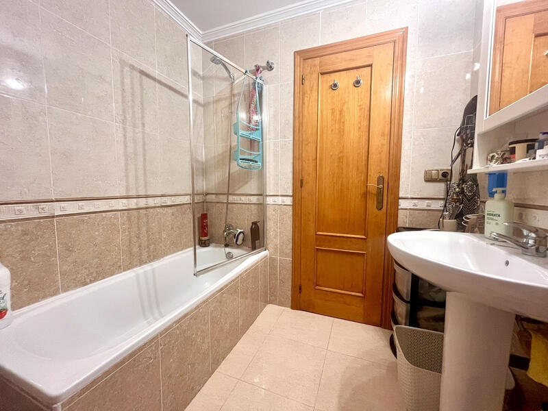 2 slaapkamer Appartement Te koop