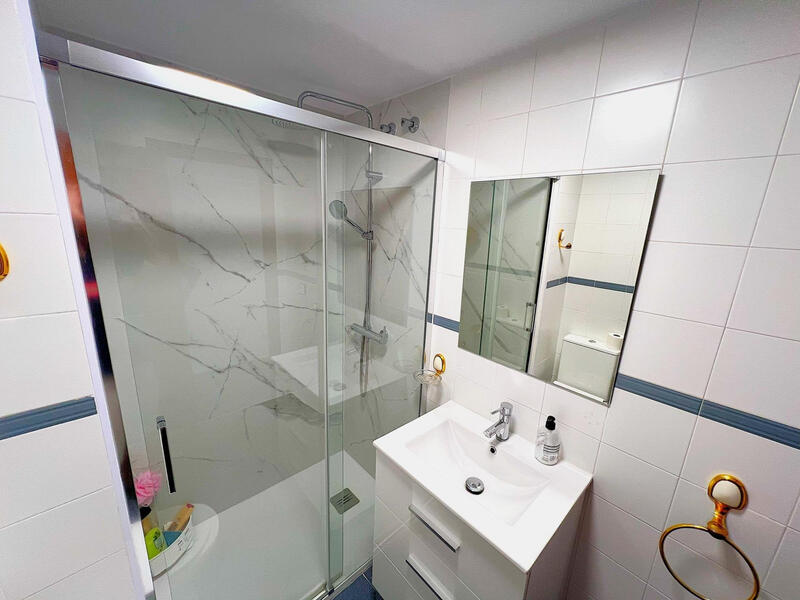 1 chambre Appartement à vendre