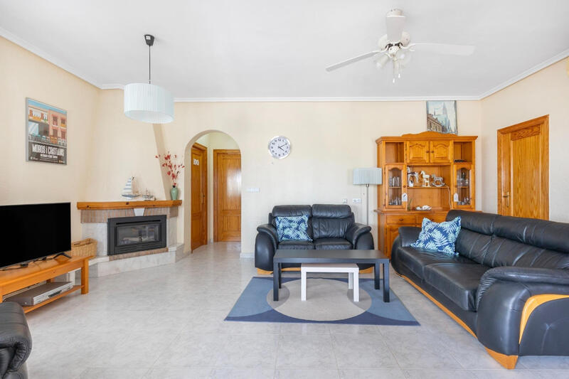 5 bedroom Villa for sale