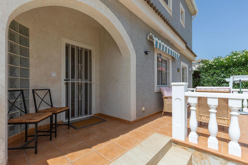 5 bedroom Villa for sale
