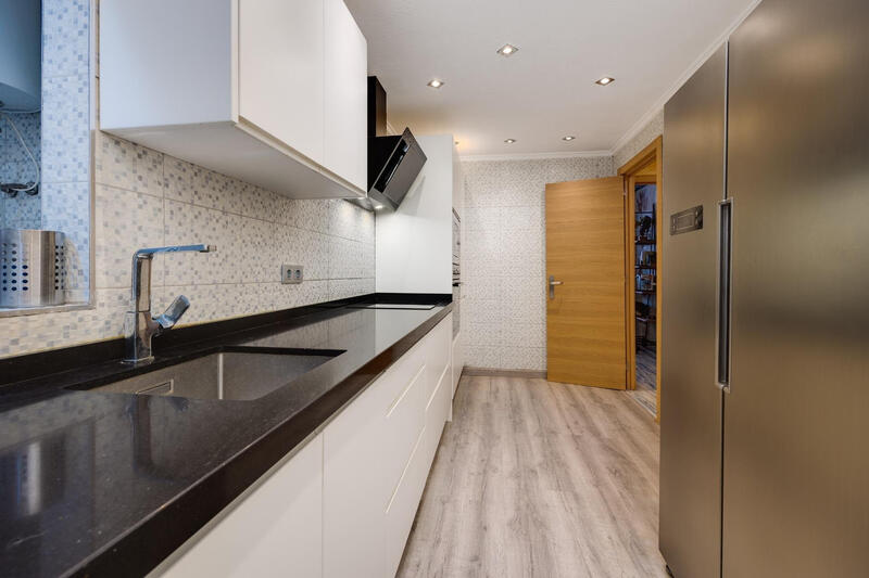 3 Schlafzimmer Appartement zu verkaufen