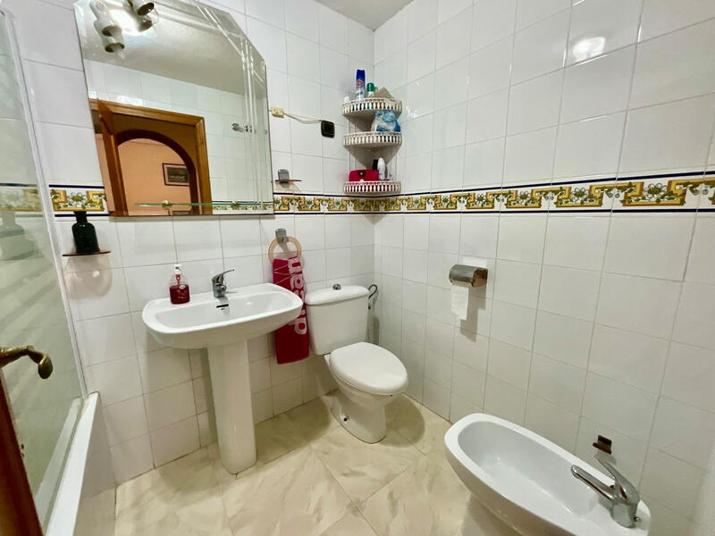 2 sovrum Villa till salu