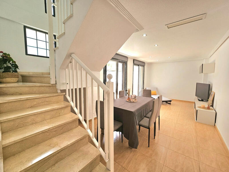 3 Cuarto Villa en venta