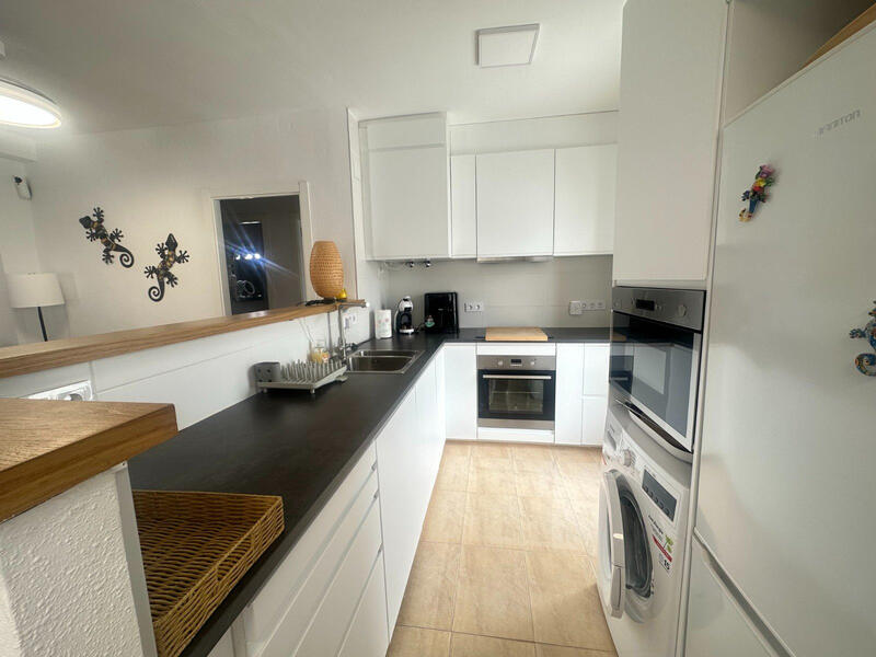 3 bedroom Townhouse for sale