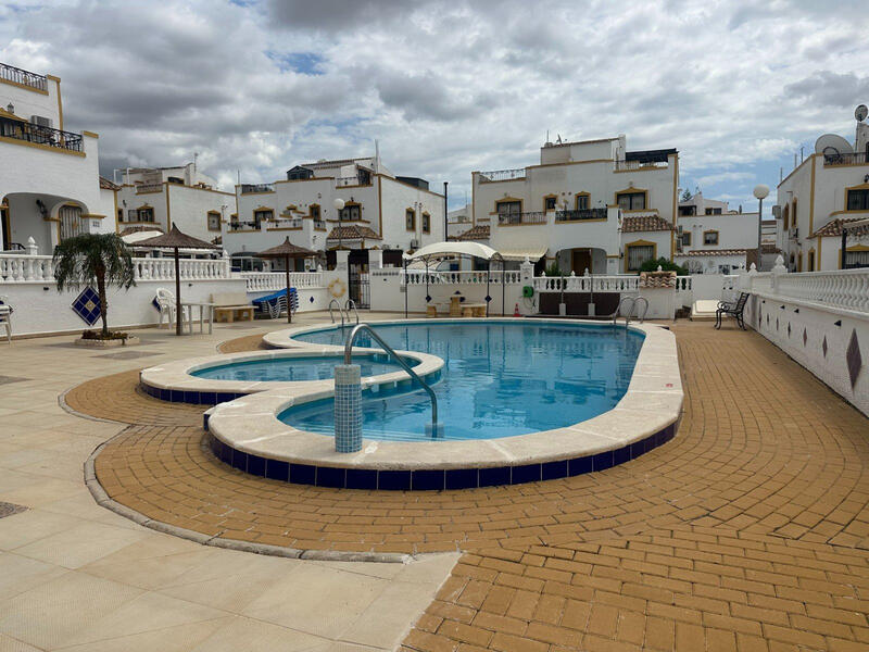3 bedroom Townhouse for sale
