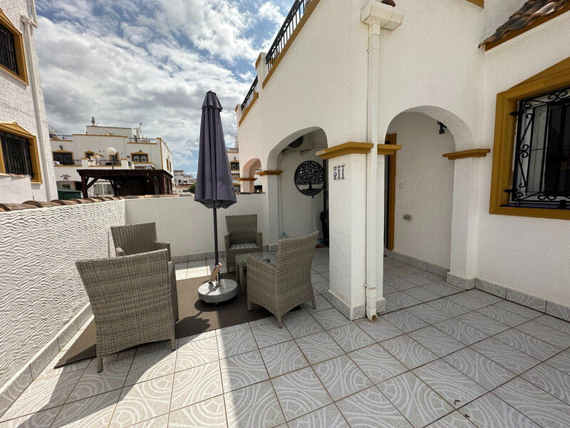 3 bedroom Townhouse for sale