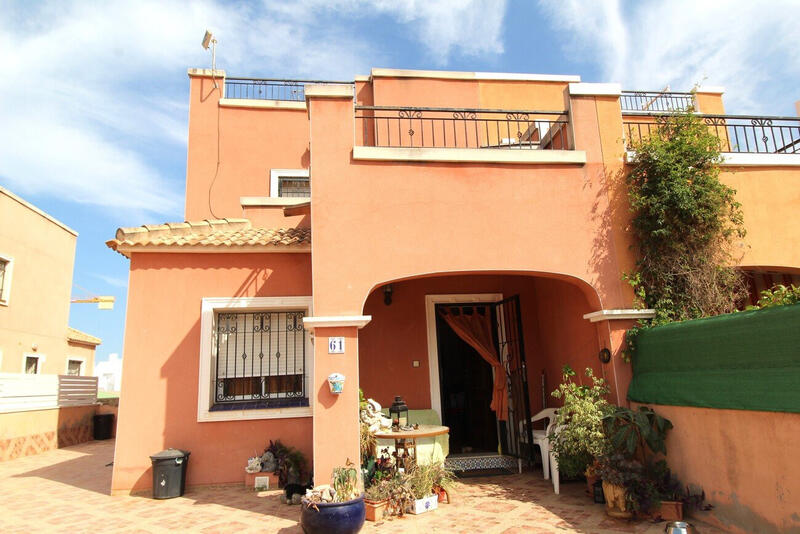 3 bedroom Duplex for sale