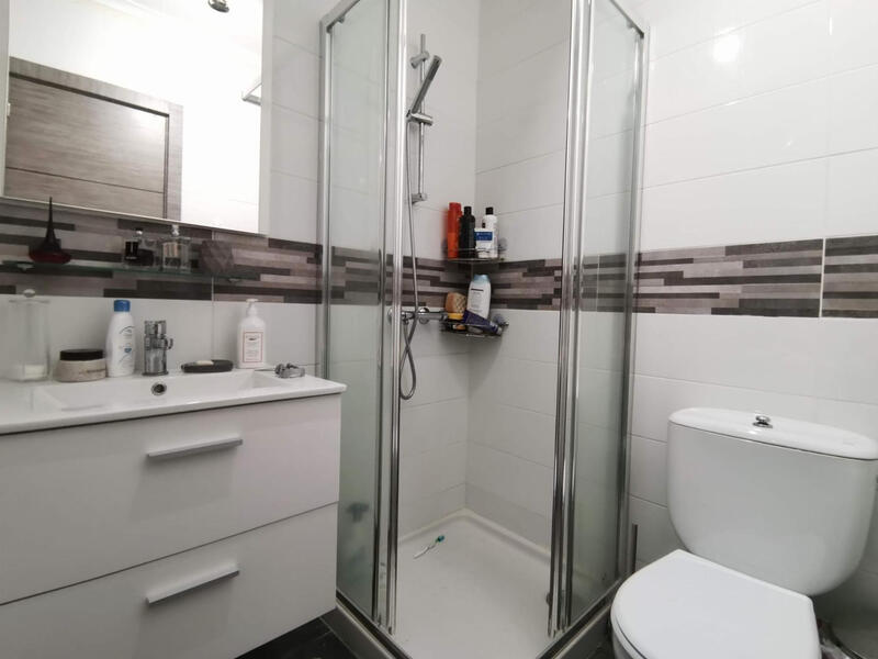 4 bedroom Apartment for sale