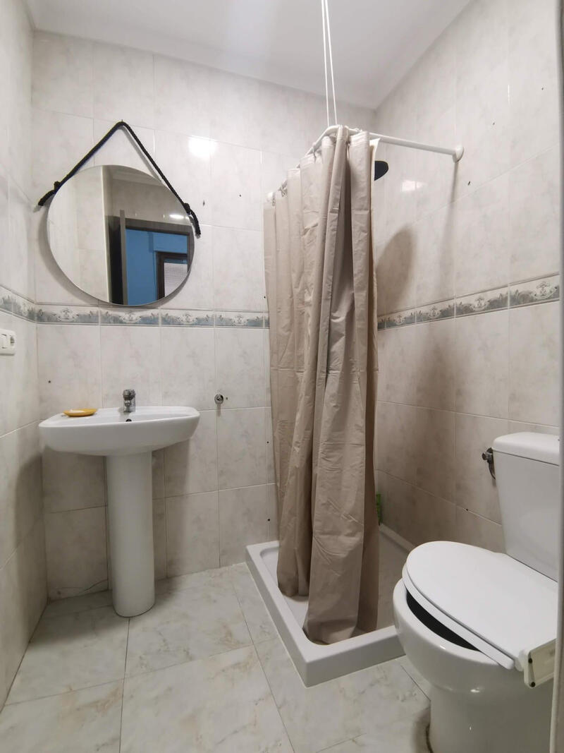 4 bedroom Apartment for sale