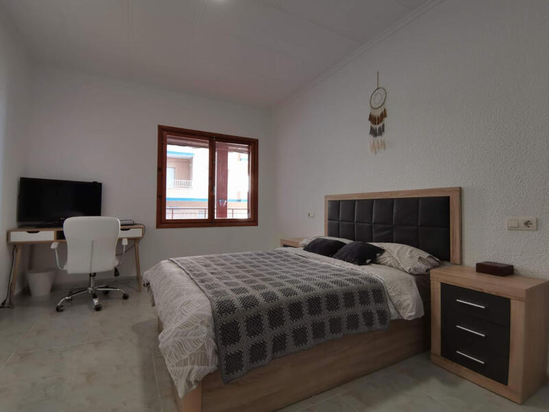4 bedroom Apartment for sale