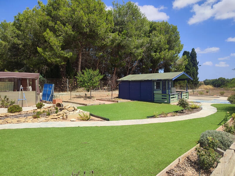 6 bedroom Villa for sale