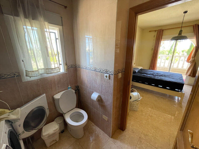 3 Schlafzimmer Landhaus zu verkaufen