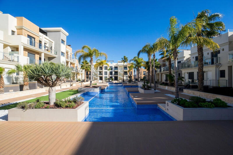 Townhouse for sale in Orihuela Costa, Alicante