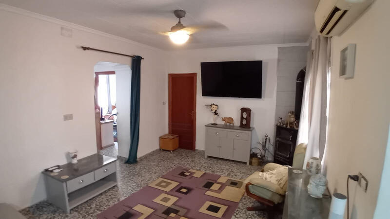 3 bedroom Country House for sale