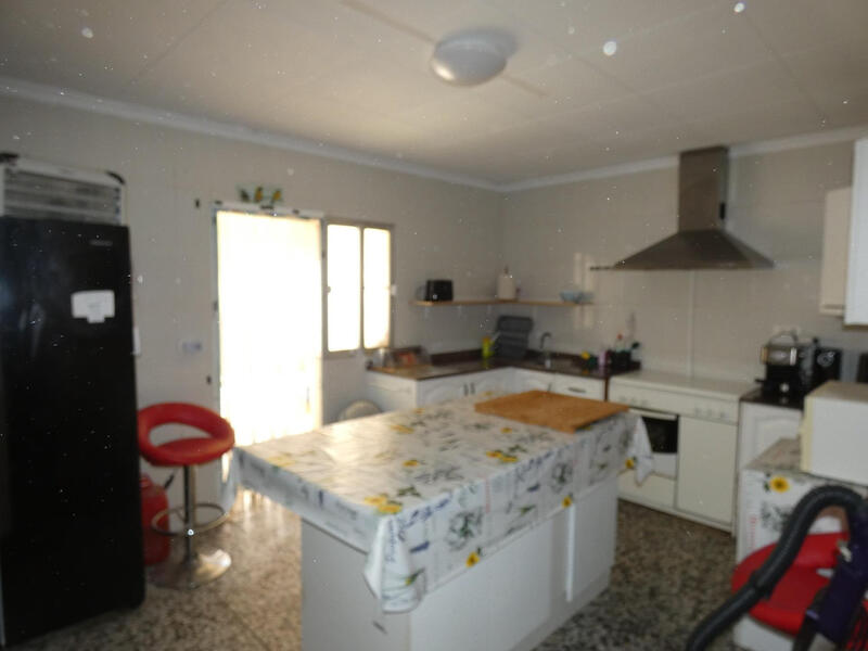 3 bedroom Country House for sale