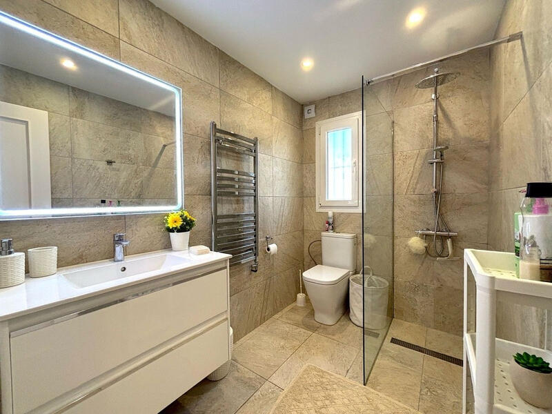 3 bedroom Villa for sale