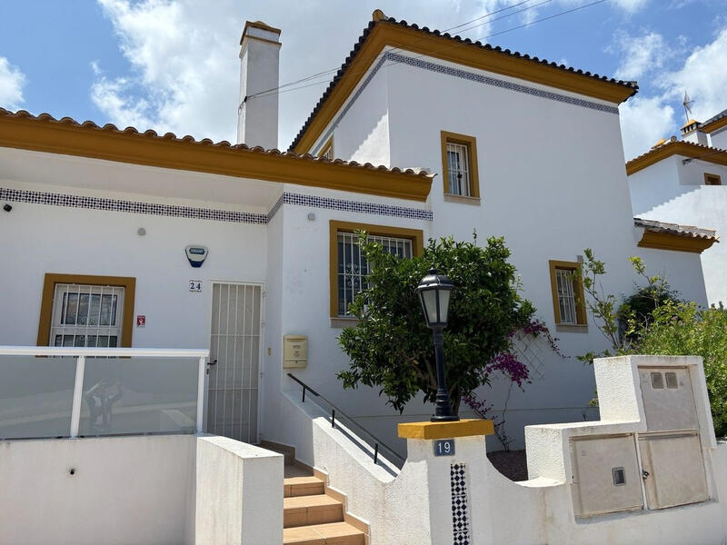 3 bedroom Villa for sale