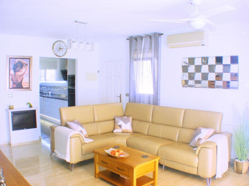3 Cuarto Villa en venta