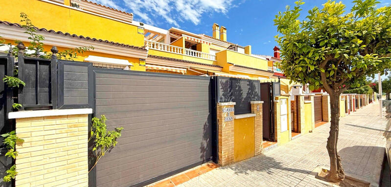3 Cuarto Adosado en venta