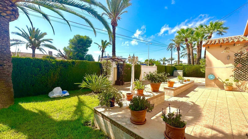 3 Cuarto Villa en venta