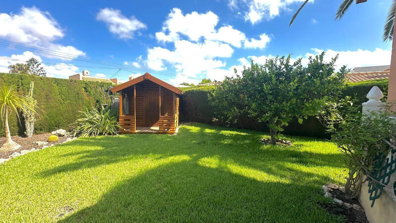 3 Cuarto Villa en venta
