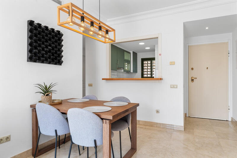 2 slaapkamer Appartement Te koop