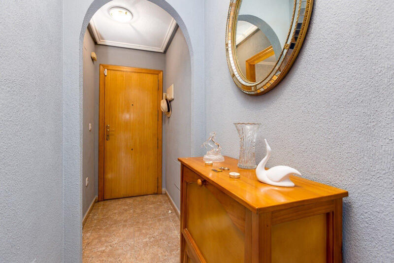 2 slaapkamer Appartement Te koop