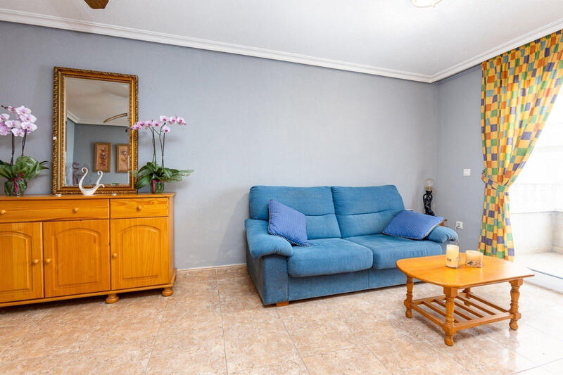2 slaapkamer Appartement Te koop