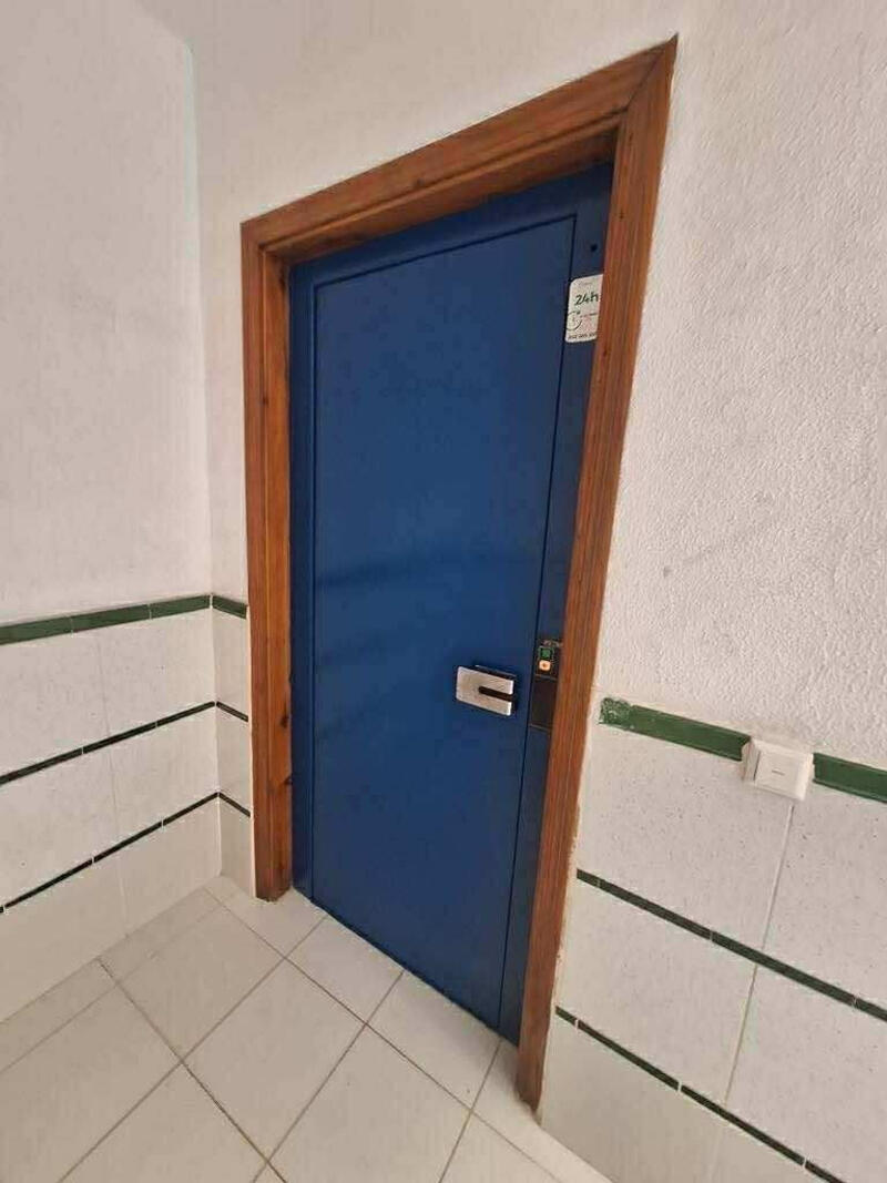 2 спальная комната квартира продается