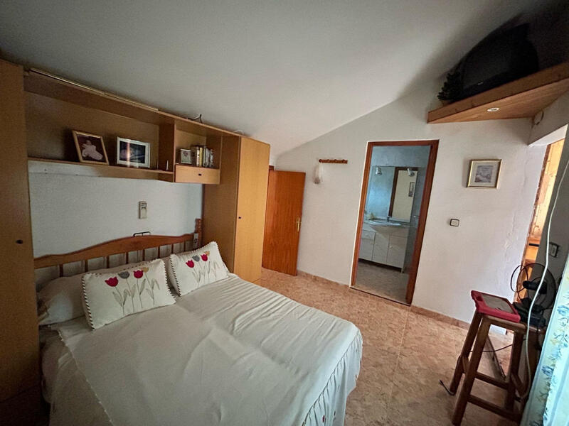 5 Cuarto Dúplex en venta