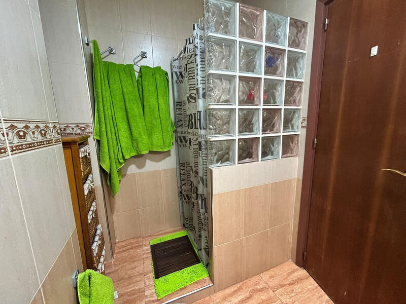 3 sovrum Lägenhet till salu