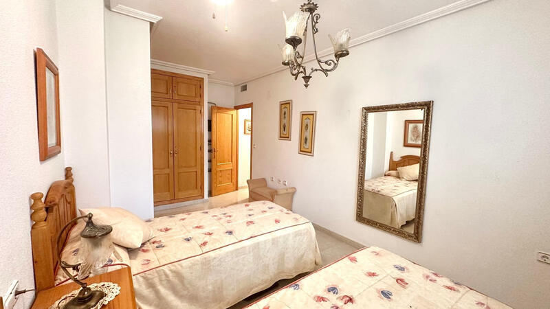 1 chambre Appartement à vendre