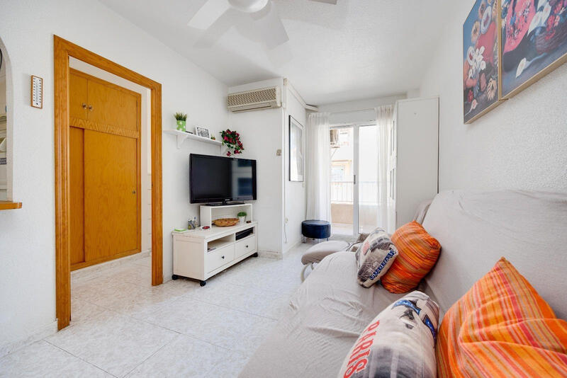 1 bedroom Apartment for sale