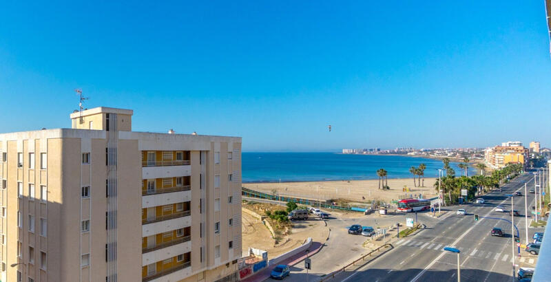 3 bedroom Apartment for sale
