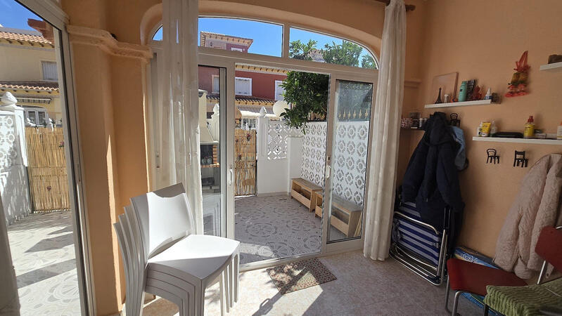 2 Schlafzimmer Stadthaus zu verkaufen