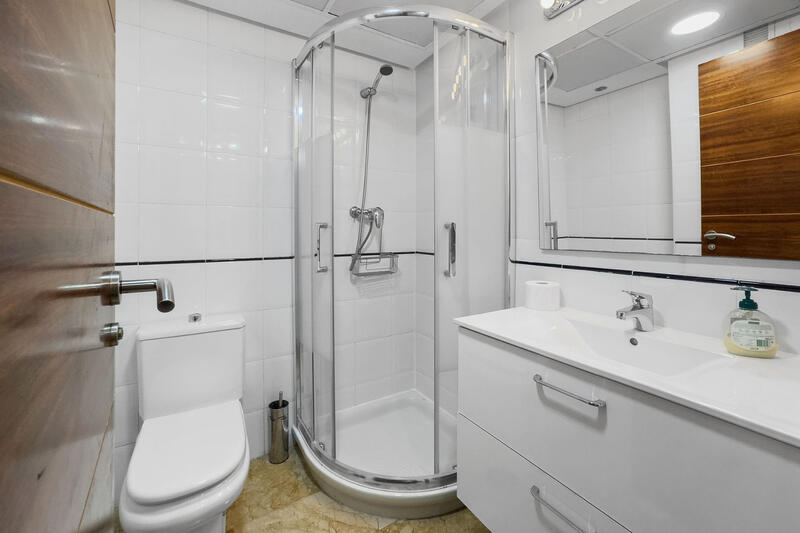 3 bedroom Apartment for sale
