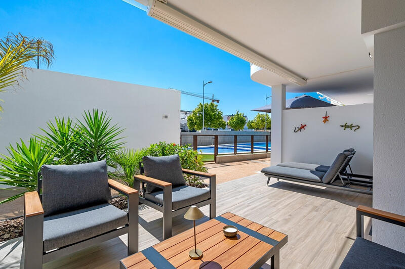 квартира продается в Pilar de la Horadada, Alicante
