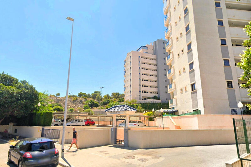 1 bedroom Apartment for sale