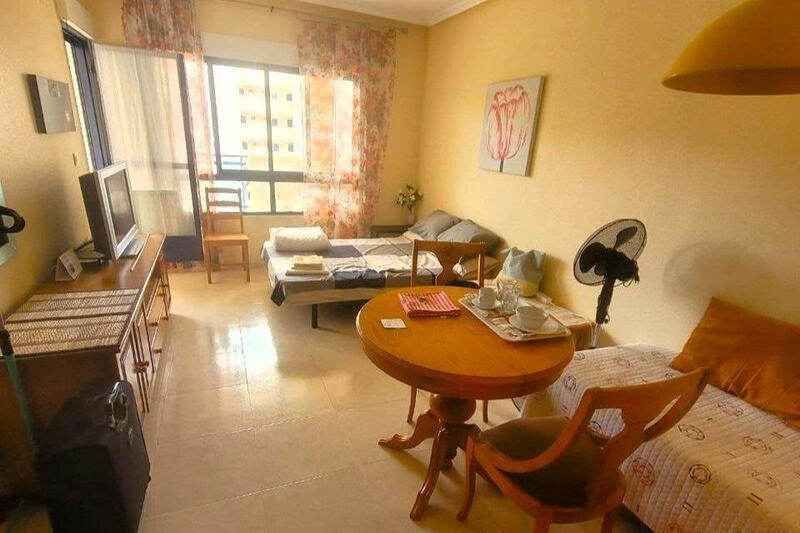 1 bedroom Apartment for sale