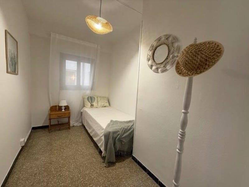 4 bedroom Apartment for sale