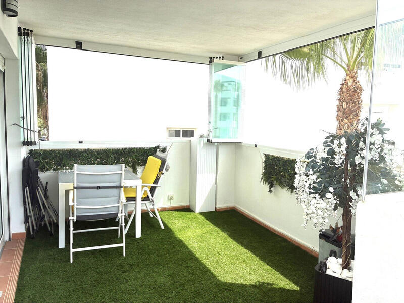 1 bedroom Apartment for sale