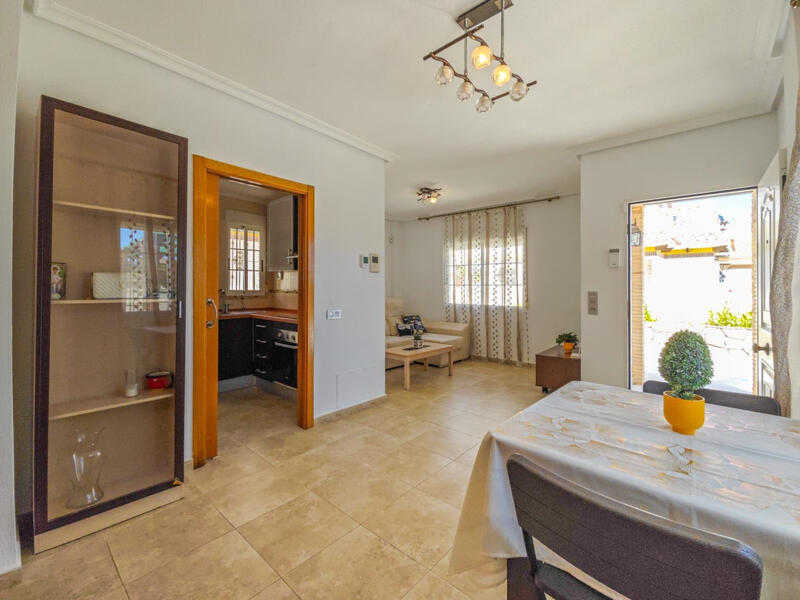 3 Cuarto Villa en venta