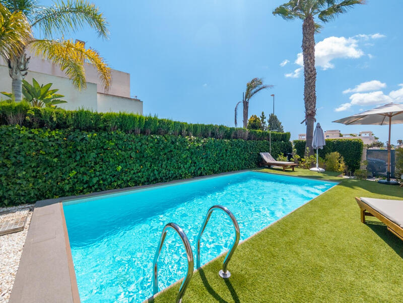3 bedroom Villa for sale